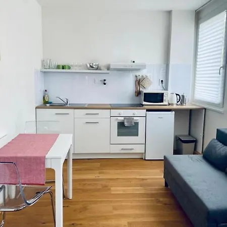 Cute With Gym, Rooftop Terraces And Laundry